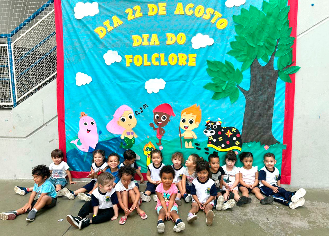 Dia do Folclore 