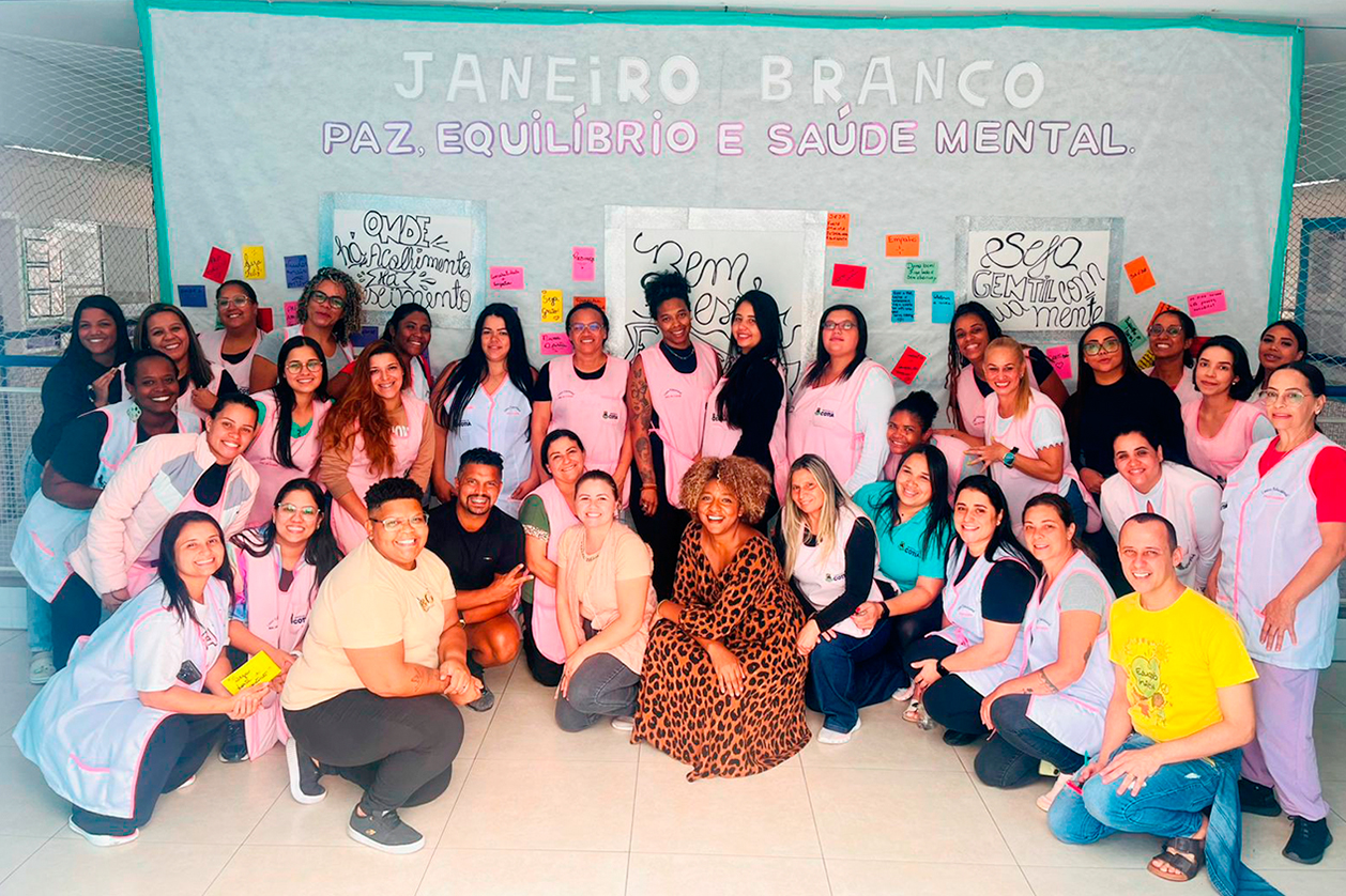 Centro Educacional Arakan promoveu ação do Janeiro Branco com foco na saúde mental da equipe escolar