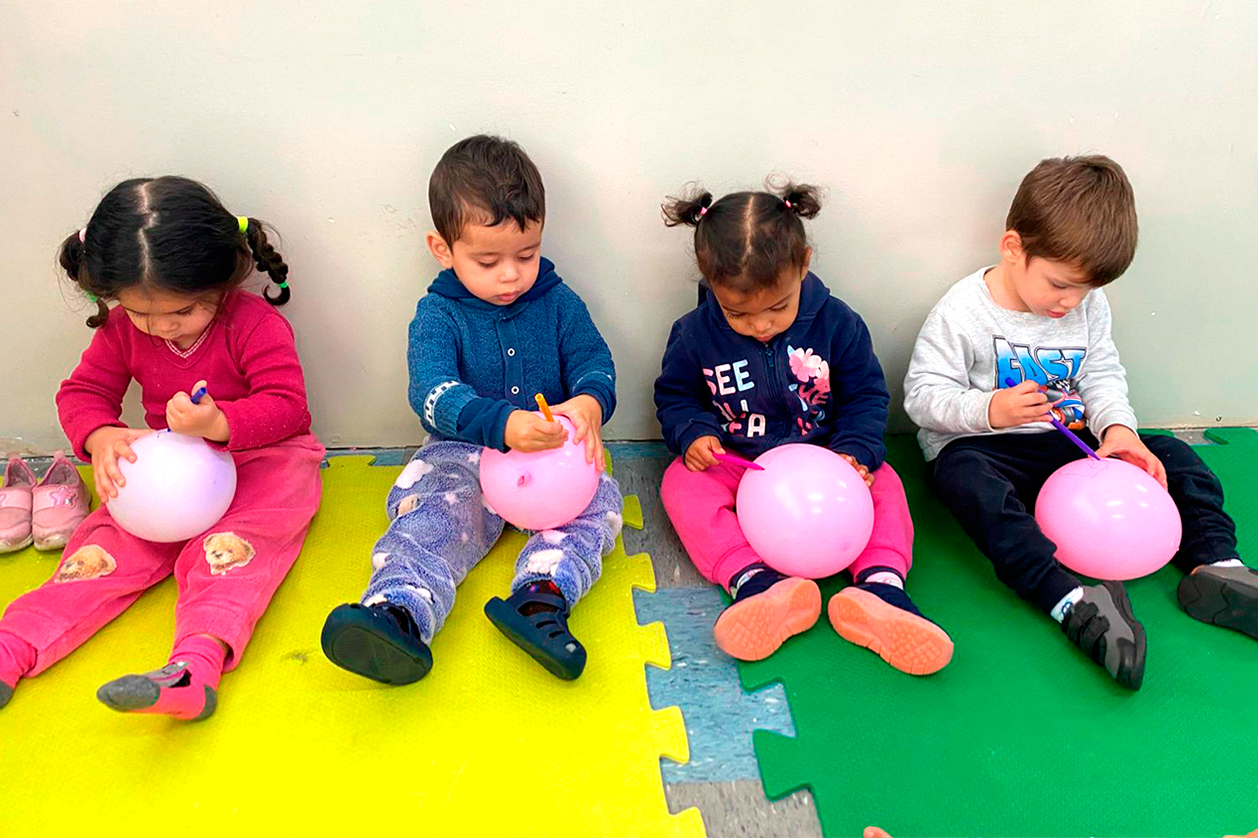 Centro Educacional Benedicta Stefano Antunes de Oliveira estimulou a descoberta com a turma do berçário D