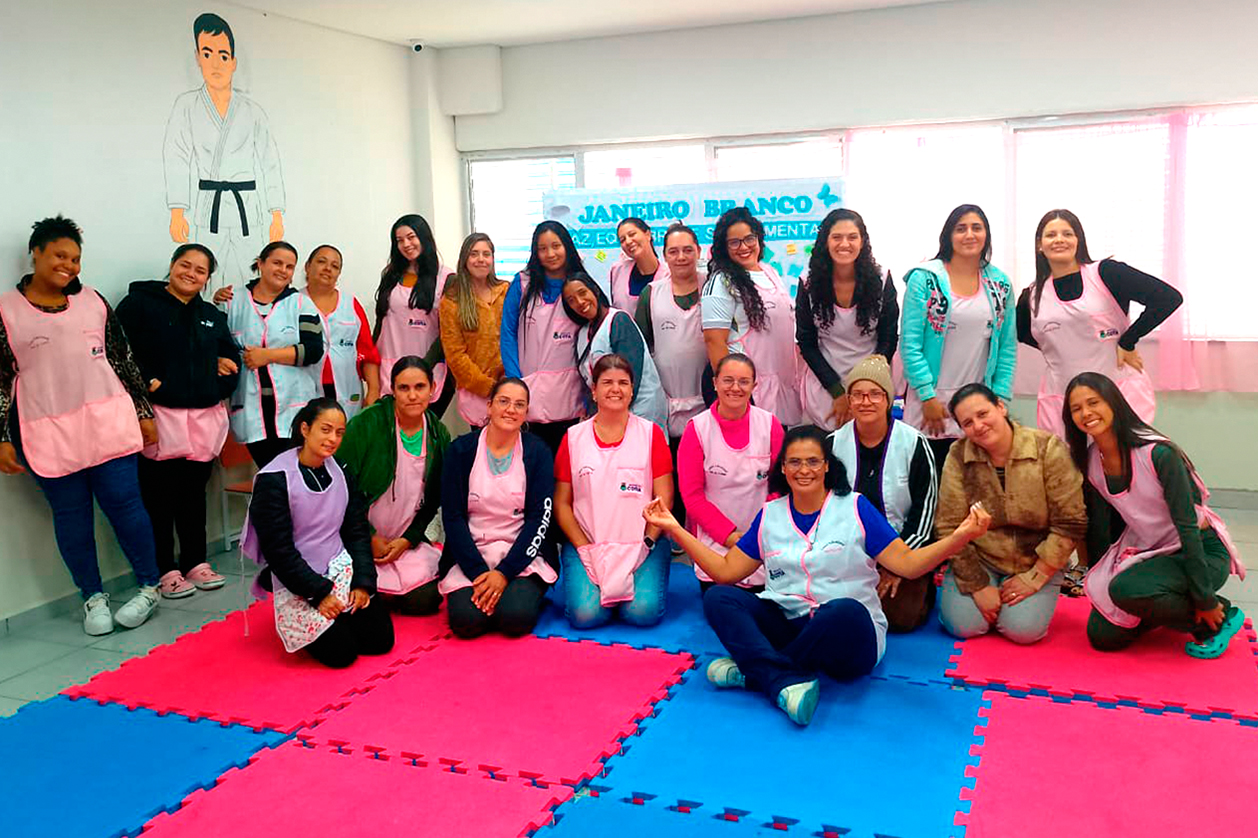Centro Educacional Benedicta Stefano Antunes de Oliveira promoveu ação do Janeiro Branco com foco na saúde mental da equipe escolar